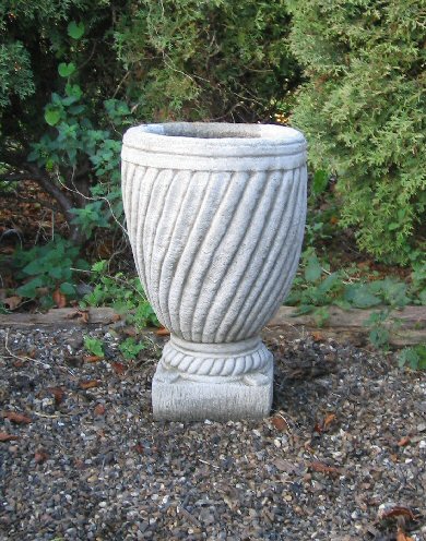 KUV24 Tuscan Vase KUV24 Tuscan Vase
